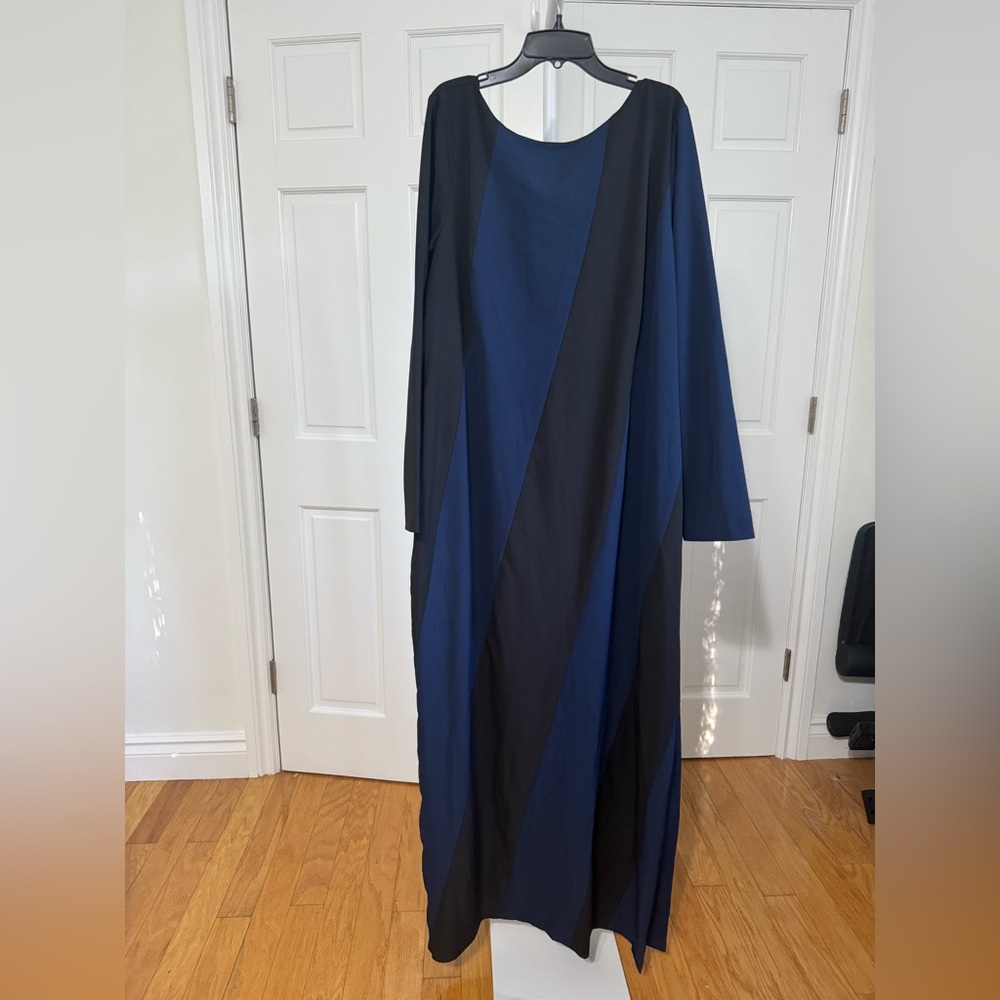 Hutch Paloma Gown Preloved Size XXL - Picture 5 of 7